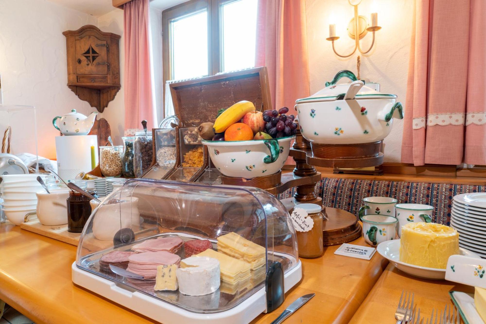Bauernhofhotel "Die Unterbergerin" - Zimmer Mit Fruehstueck Und Ferienwohnungen In Gastein Mit Gratis Thermeneintritt 多弗加斯坦 外观 照片