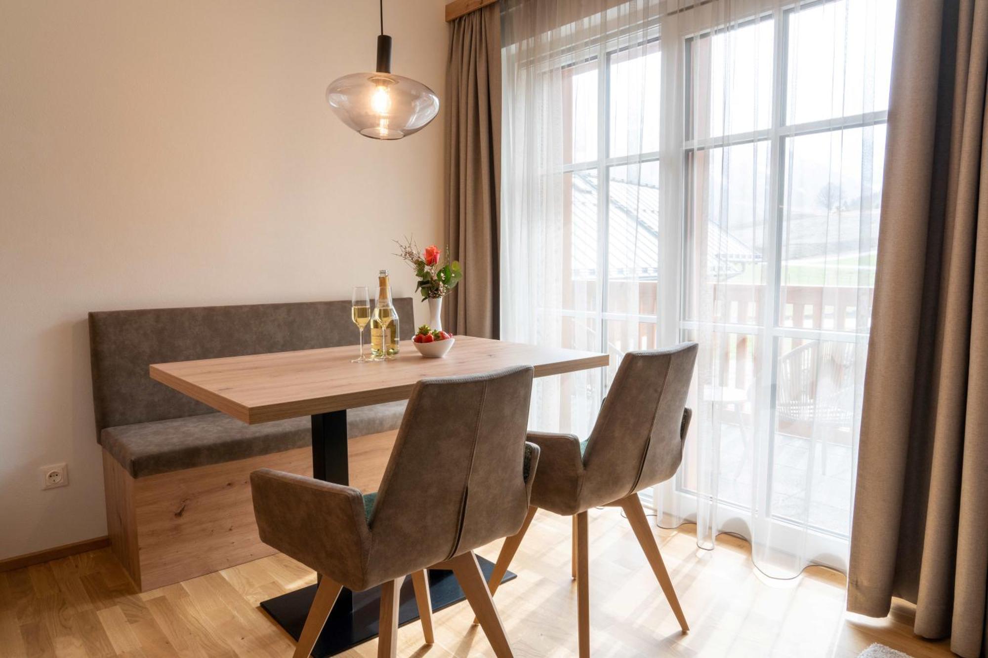 Bauernhofhotel "Die Unterbergerin" - Zimmer Mit Fruehstueck Und Ferienwohnungen In Gastein Mit Gratis Thermeneintritt 多弗加斯坦 外观 照片