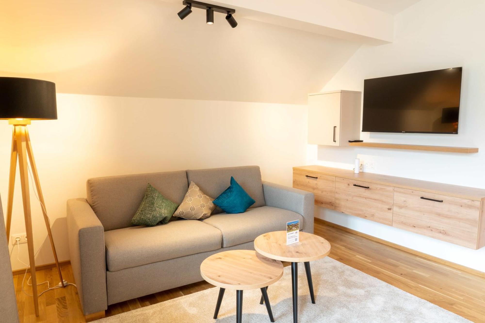 Bauernhofhotel "Die Unterbergerin" - Zimmer Mit Fruehstueck Und Ferienwohnungen In Gastein Mit Gratis Thermeneintritt 多弗加斯坦 外观 照片